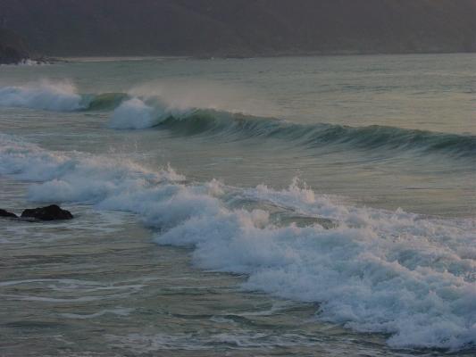Big Wave Bay