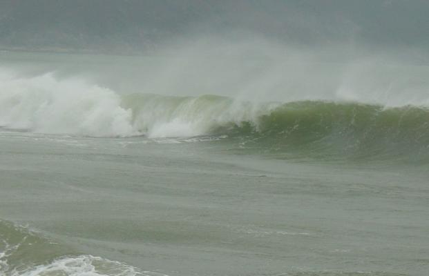 Big Wave Bay