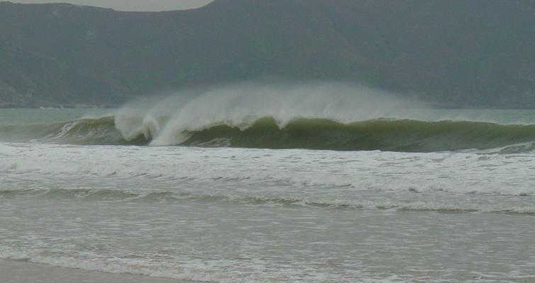 Big Wave Bay